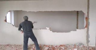 Демонтаж стен в квартире в Каспийске – цена от 724 рублей. - Сварной-Ксп