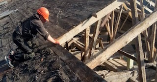 Профессиональный демонтаж стропильной системы от Сварной-Ксп в Каспийске от 569 рублей.