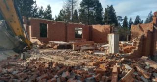 Демонтаж 1 этажного дома Каспийск, цена от 1602 руб.