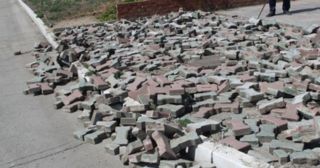 Демонтаж тротуарной плитки Каспийск, цена от 2945 руб.